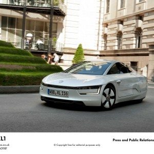Volkswagen XL Hybrid Image