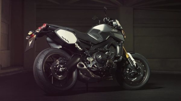 Yamaha-MT09-Tracker-Image-4