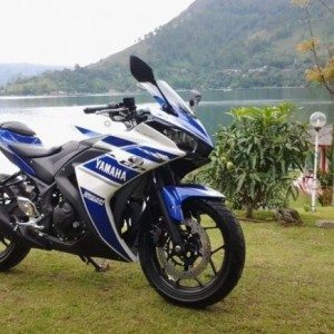 Yamaha R India Launch