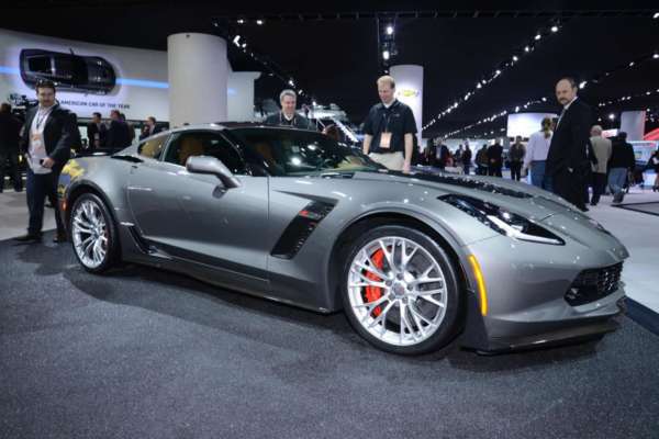 chevrolet corvette z06 (2)