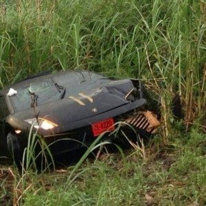 lamborghini crash image