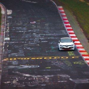 renault megane rs  trophy r