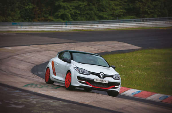 renault-megane-rs-275-trophy-r-19-1