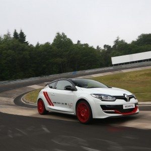 renault megane rs  trophy r