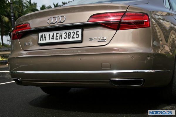 2014 Audi A8L  interior (5)