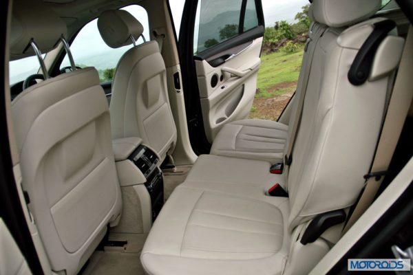 2014 BMW X5 interior (30)