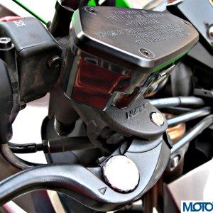 Kawasaki Z brake reservoir