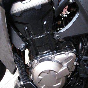 Kawasaki Z engine left side