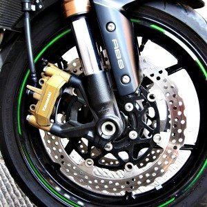 Kawasaki Z front brakes