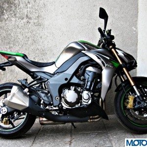 Kawasaki Z right view