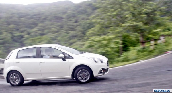 2014 Punto Evo India review (7)