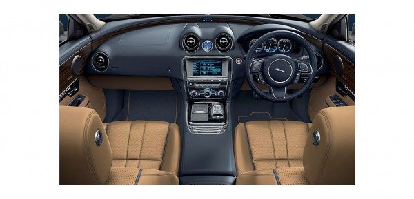 2014 XJ interior