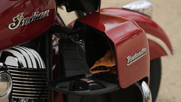 2015-Indian-Roadmaster-Unveiled-Image-9