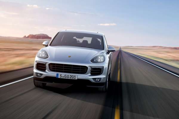 2015-Porsche-Cayenne-Facelift-6