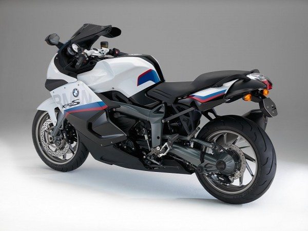 2015-bmw-k1300s-motorsport-revealed-photo-gallery-720p-6