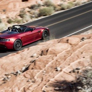 Aston Martin V Vantage Roadster Image