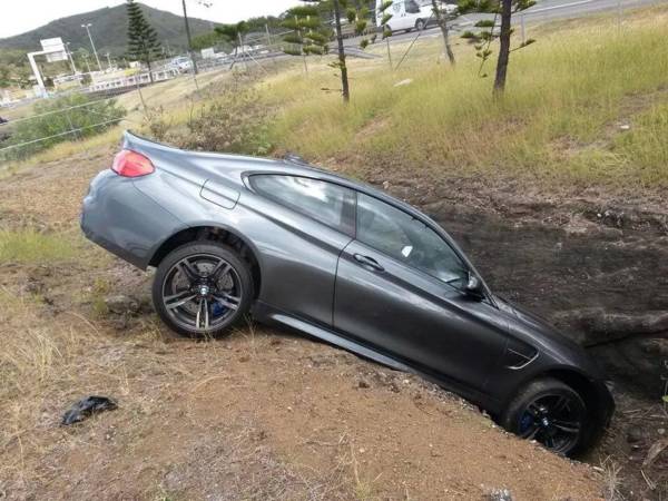 BMW M Crashed In France Image