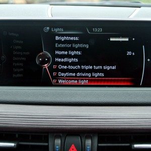 BMW X  iDrive menus