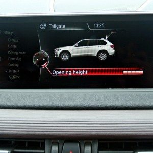 BMW X  iDrive menus