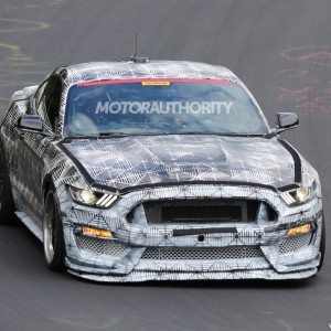 Ford Mustang  Spy Images