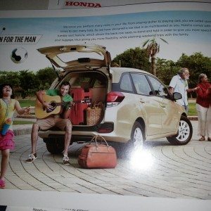 Honda MObilio Launch brochure