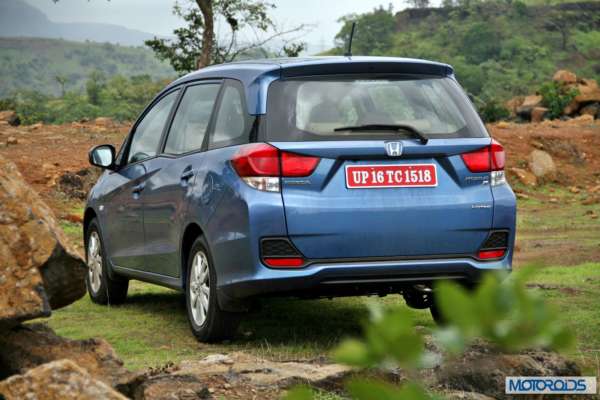 Honda Mobilio MPV India (2)