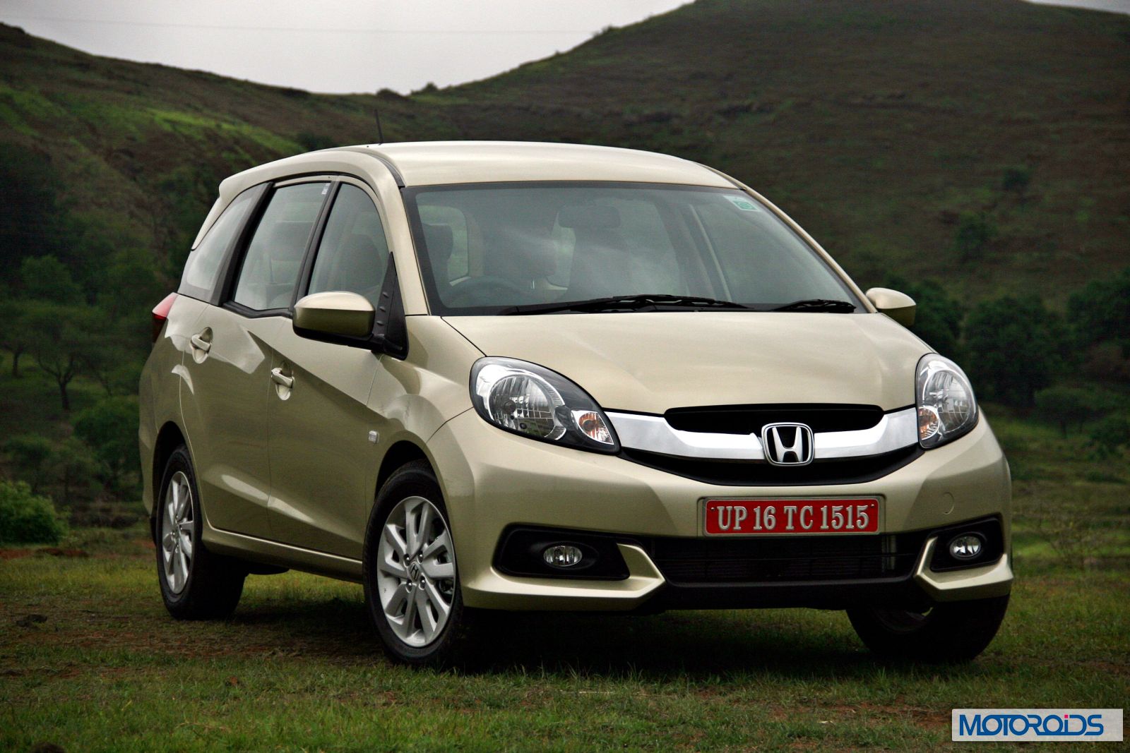 Honda Mobilio 1 5 iVTEC and 1 5 iDTEC Quick Review with Honda Mobilio 1 5 iVTEC and 1 5 iDTEC Quick Review with