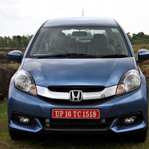 Honda Mobilio front