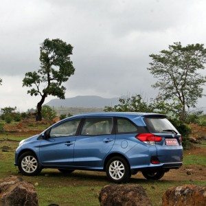 Honda Mobilio front