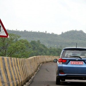 Honda Mobilio rear