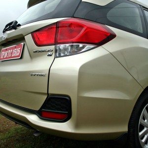 Honda mobilio V variant