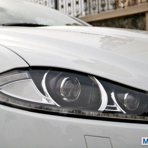 Jaguar XF details