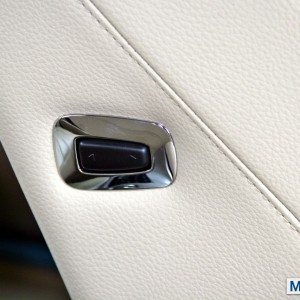 Jaguar XF interior