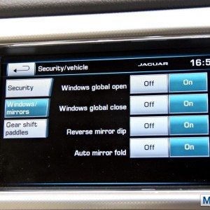 Jaguar XF touchscreen