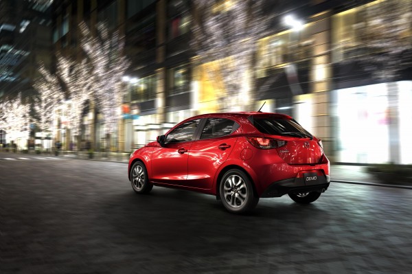 MAZDA2_CUT004_MJO_HIGH_DE_SOUL_RED-IMAGE-WEB-4