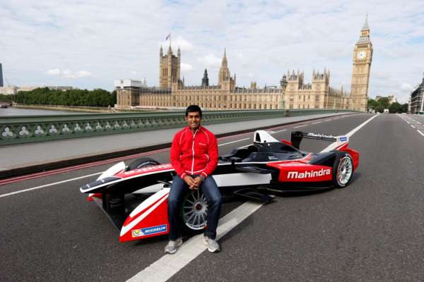 Mahindra E-racing (4)
