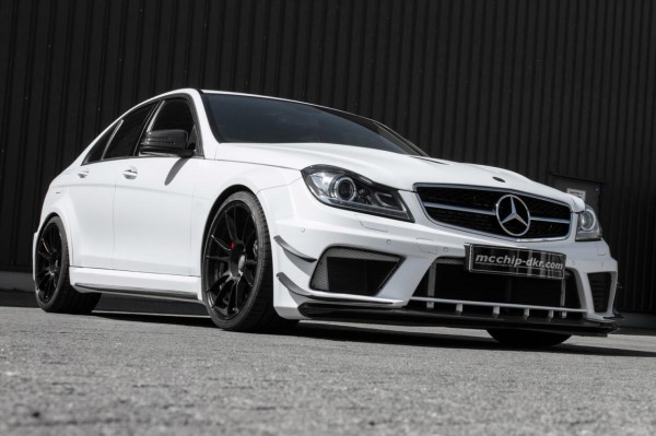 Mercedes-Benz-Custom-Tuned-C63-AMG-Image-5