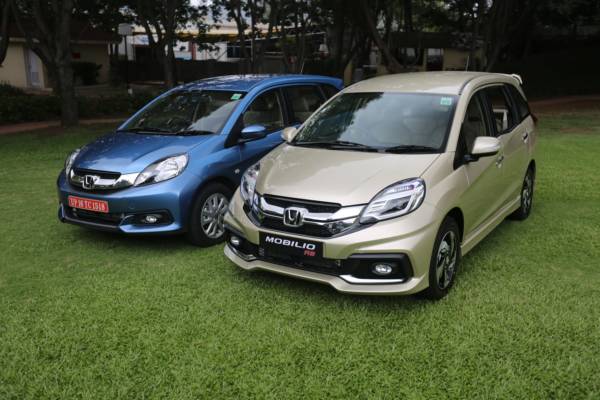 Mobilio RS and normal (2)