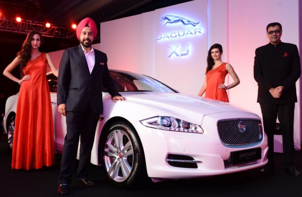 R-L- Mr. Rohit Suri, VP Jaguar Land Rover India and Mr. Gurmeet Singh Anand, MD AMP Motors at Jaguar Alive Music Expereince in New Delhi