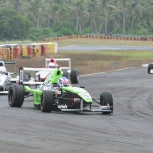 Vikash Anand leads in MRF FF