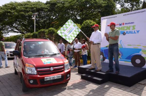 Women Car Rally Pune Maruti Images