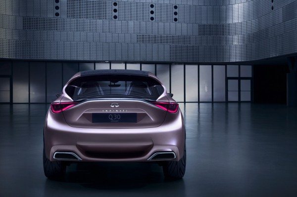 infiniti-q30-concept-10-1