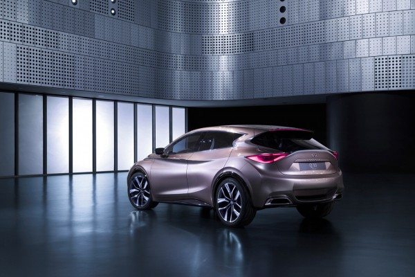 infiniti-q30-concept-2-1