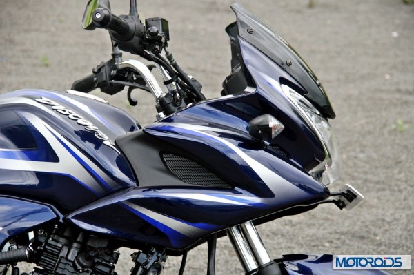 2014 Bajaj Discover 150 F front fairing (2)