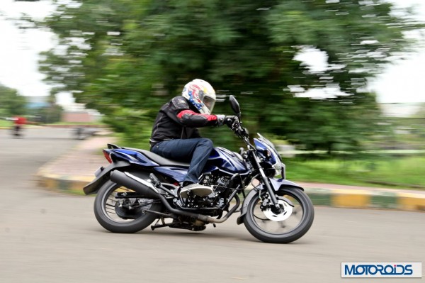 2014 Bajaj Discover 150 S (1)