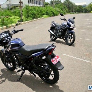 Bajaj Discover F S