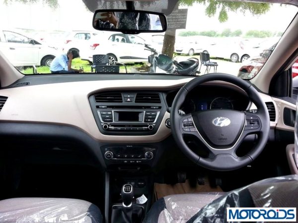 2014 Hyundai i20 steering wheel