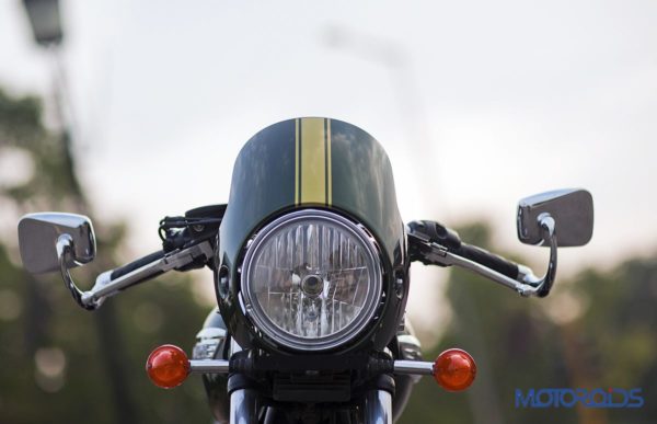 2014 Triumph Thruxton Head on View