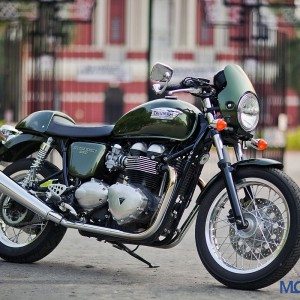 Triumph Thruxton Stills