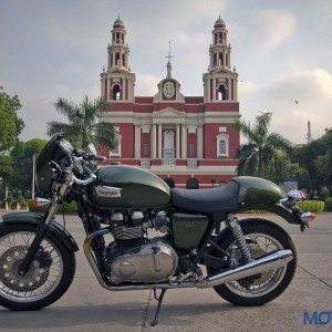 Triumph Thruxton Stills